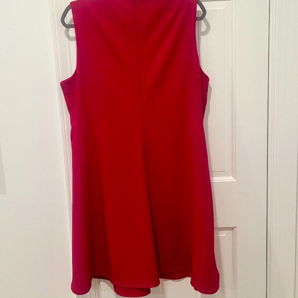 M.M. LaFleur Malala Dress - Recycled WonderTex :: Rhubarb Size 16 - Picture 3 of 5